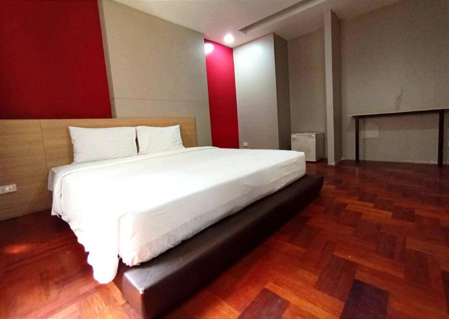 Go Inn Silom - Bts Saint Louis Bangkok Exterior foto