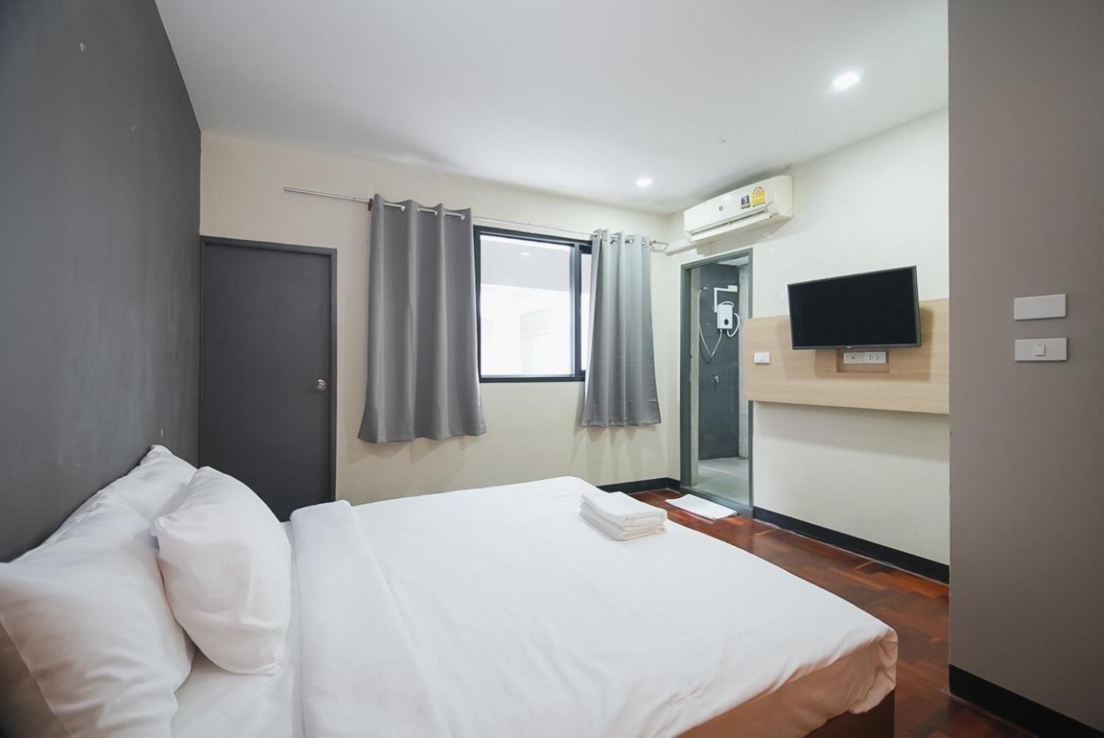 Go Inn Silom - Bts Saint Louis Bangkok Exterior foto
